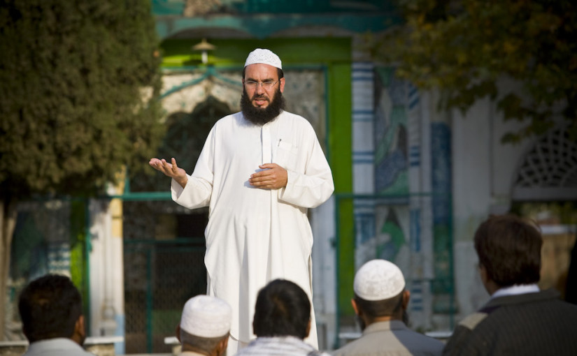 A Step-by-Step Practical Toolkit for Development Workers – Involving Religious Scholars on Sensitive Issues